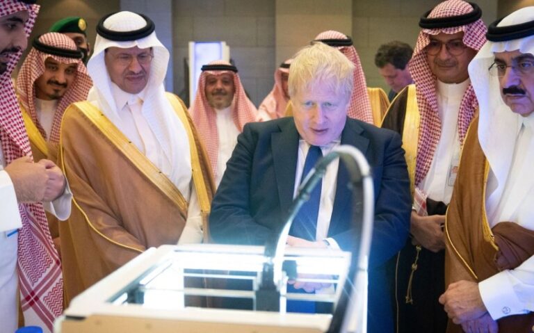 Reino Unido no consigue compromiso de Arabia Saudita y Emiratos Árabes Unidos para exportar más petróleo