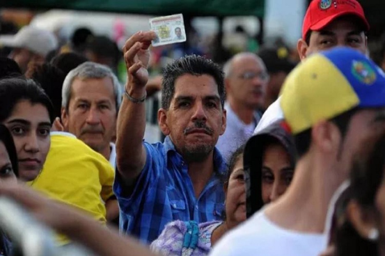 Trinidad y Tobago extendió permiso de permanencia a 13.500 venezolanos