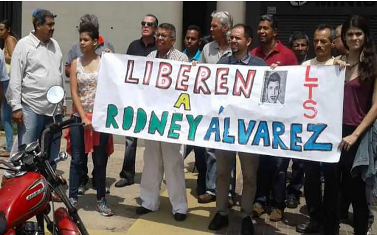 Caracas: Desde el Palacio de Justicia exigen la liberación de Rodney Álvarez