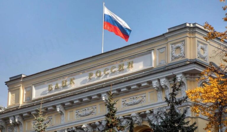 Rusia espera una contracción de su economía de 10% por las sanciones