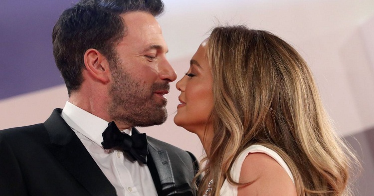 JLo exige a Ben Affleck cuatro relaciones sexuales a la semana en contrato prematrimonial