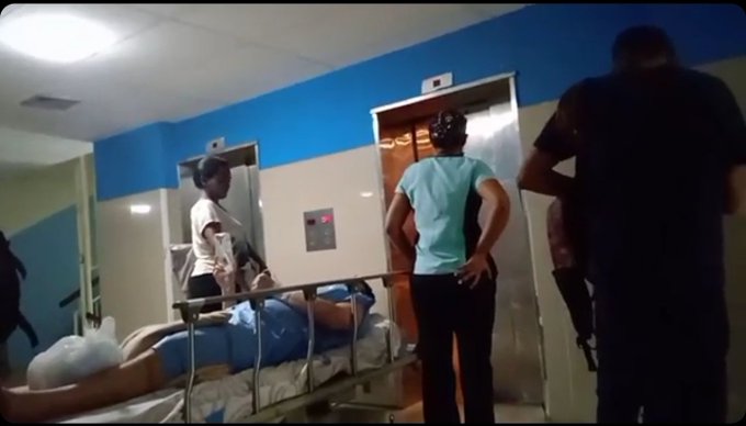 Suspenden cirugías programadas en Hospital Pérez Carreño por falta de ascensor