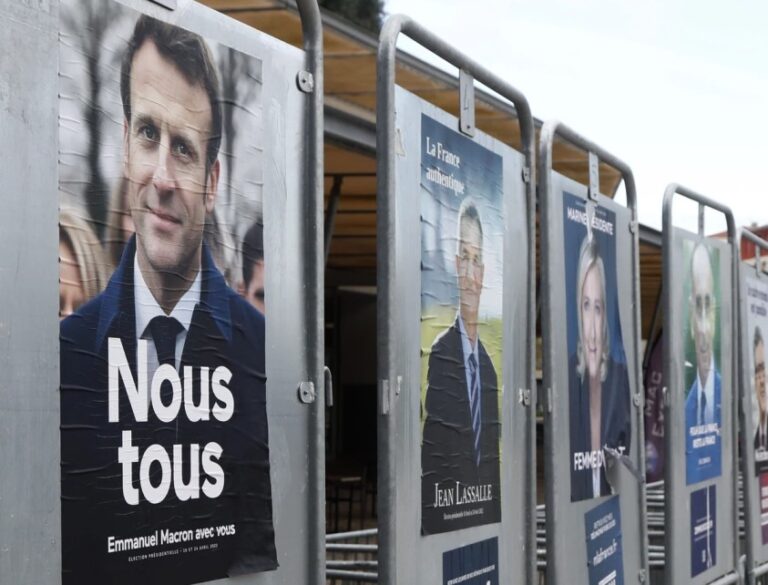 Macron adelanta a Le Pen en la primera ronda con 27,6 % frente a 23,4 %