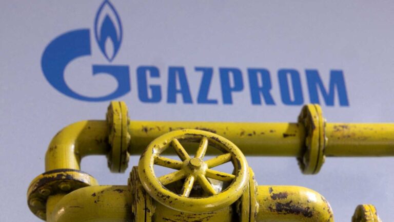 Gazprom invoca un motivo de «fuerza mayor» para reducir su suministro de gas