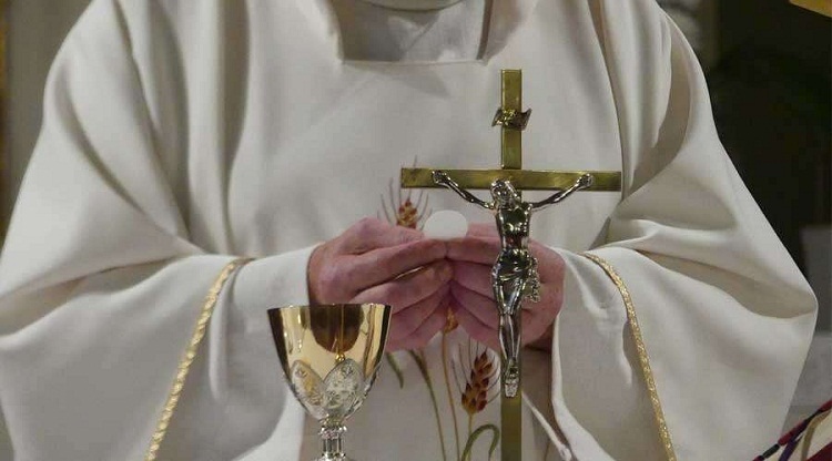 Falsos sacerdotes oficiaron misas de Semana Santa en Carabobo