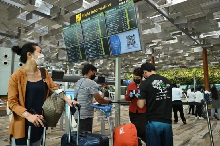 Singapur reabre sus fronteras tras dos años de cierre por el covid-19