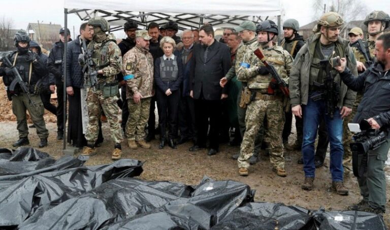 Ursula von der Leyen en Bucha: «Vimos el rostro cruel del ejército de Putin»