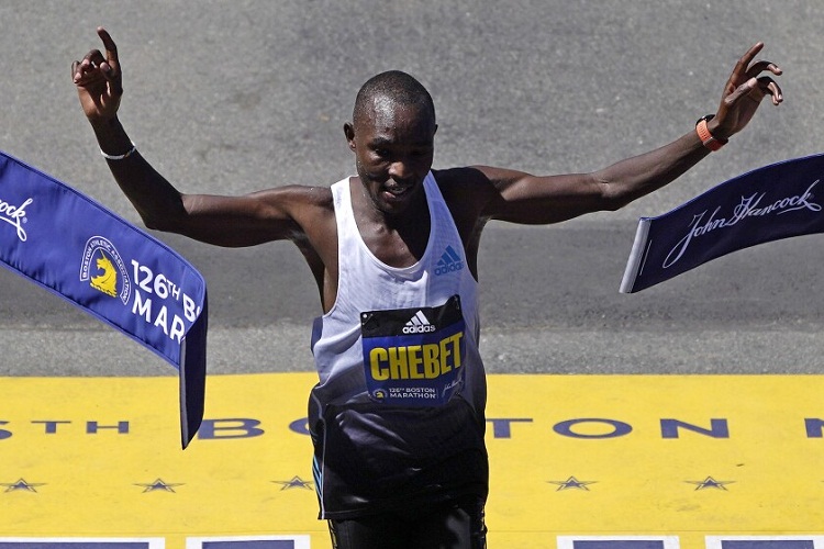 Keniano Evens Chebet  ganó el Maratón de Boston