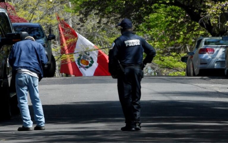 Policía mata a hombre que entró en residencia del embajador de Perú en Washington