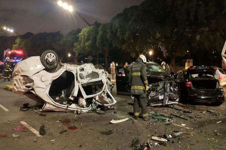 Por un conductor ebrio: Dos venezolanos murieron en aparatoso accidente en Argentina (+Video)