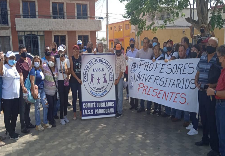 Docentes universitarios de Punto Fijo se suman a concentración nacional para exigir salarios dignos