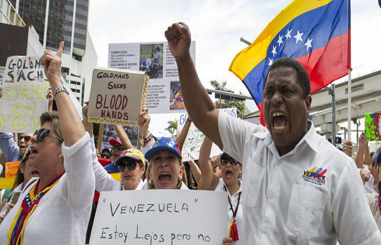 Venezolanos en el exilio rechazan alivio de las sanciones a Venezuela