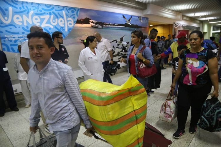Gobierno afirma que 340.761 venezolanos han retornado al país