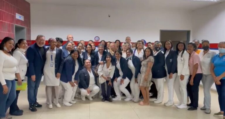 Ciudad de las Águilas celebró el día de los profesionales de la enfermería en el hospital de Coro