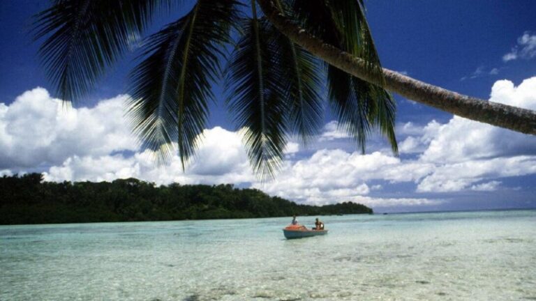 China niega intención de construir una base militar en las Islas Salomón