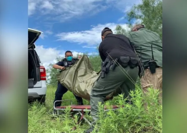Encuentran a 12 migrantes muertos en Eagle Pass, Texas