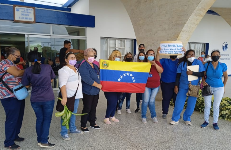 Gremio de enfermería reclama ruta para la salud en Paraguaná