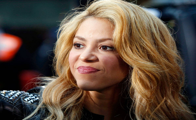 Shakira recibe propuesta de matrimonio en su casa