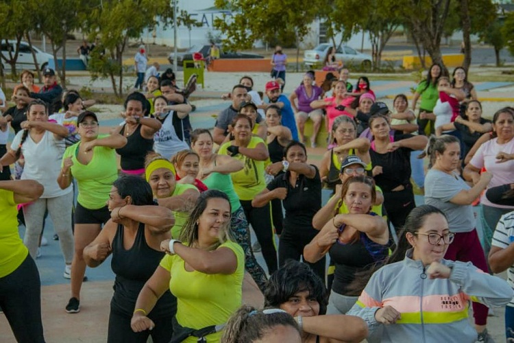 Alcaldía de Miranda y «Star Bien Falcón» promueven salud en los habitantes de La Velita