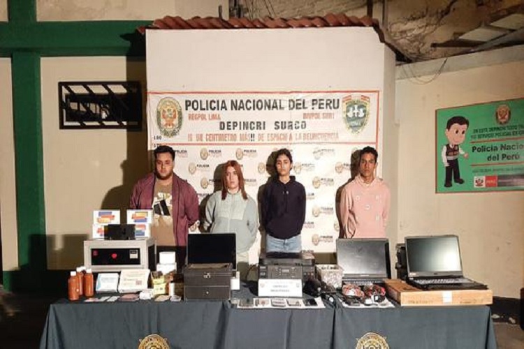 Dos venezolanos presos por obtener huellas dactilares de clientes y realizaban compras por Internet en Perú