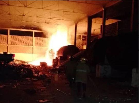 Se incendió galpón de la empresa Constru Patria en Motantán