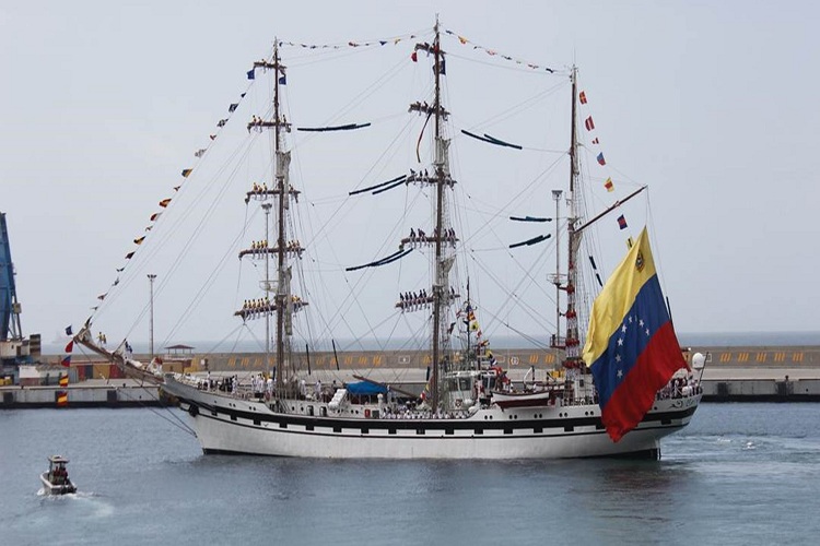 Buque Escuela Simón Bolívar llega a Maracaibo el 18-Jun
