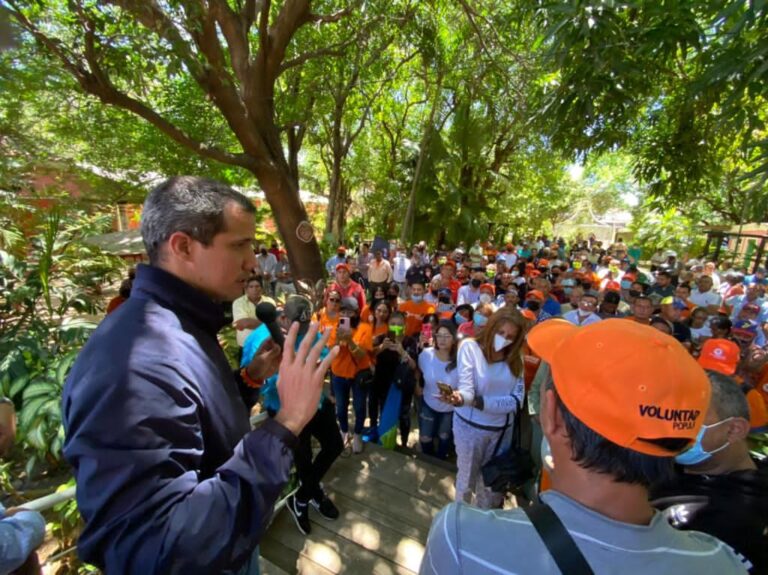Guaidó se reunió con partidos de la Plataforma Unitaria en Coro 