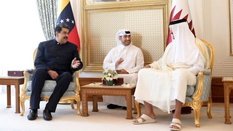Presidente Maduro se reúne con el emir de Qatar