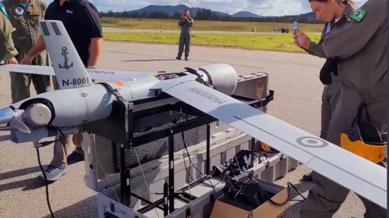 Marina de Brasil estrena su primer vehículo aéreo no tripulado “UAV ScanEagle”
