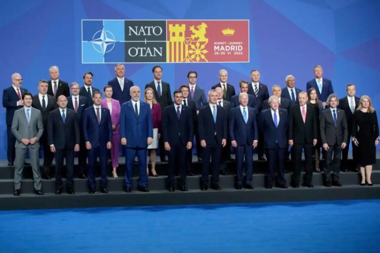 China expresa su «firme oposición» al nuevo concepto de la OTAN