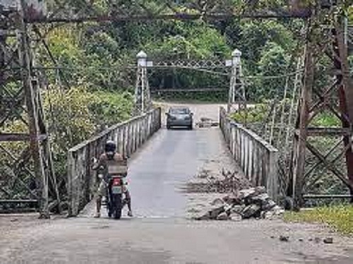 Tragedia en Táchira: Niño de 3 años muere al caer desde un puente colgante en el río Torbes