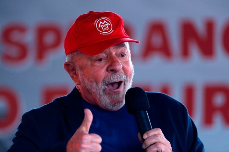 Lula da Silva recuperado de Covid y listo para retomar su campaña