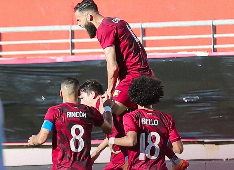 Venezuela derrotó a Arabia con gol de Nahuel Ferraresi