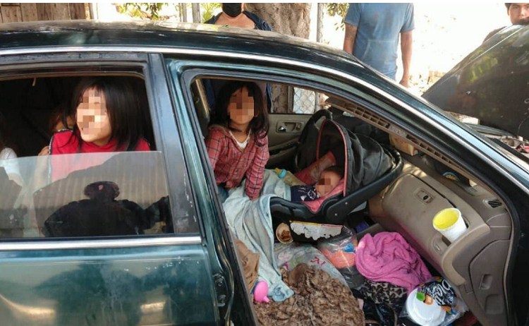 Rescataron a ocho menores que vivían en un carro lleno de basura