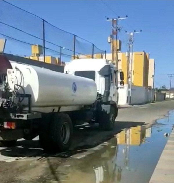 Hidrofalcón realiza diagnóstico en problema de aguas negras en la urbanización Santa Fe