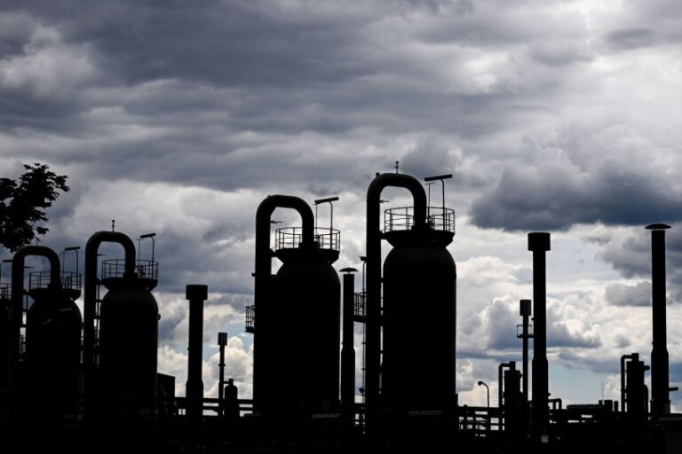 España rechaza propuesta de la Comisión Europa de reducir un 15% el consumo de gas