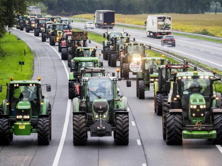 Holanda: Altercado entre agricultores y Gobierno lleva a  desabastecimiento