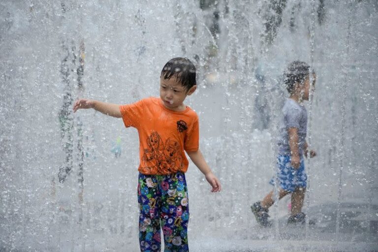 Shanghái sufre temperaturas récord en medio de ola de calor en China
