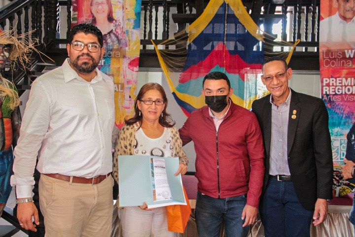 Incudef inaugura Mega Exposición Creadores de Falcón y entrega premio regional a cultores