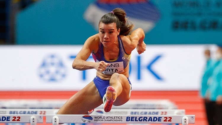 La venezolana Yoveinny Mota se colgó su primera medalla de oro en Valledupar