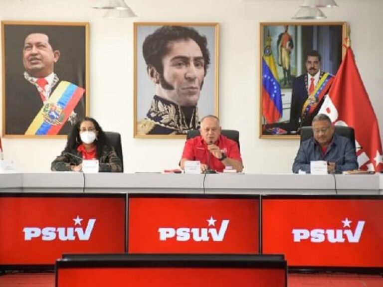 Diosdado Cabello: “Venezuela tiene petróleo no solo para España sino para Europa”