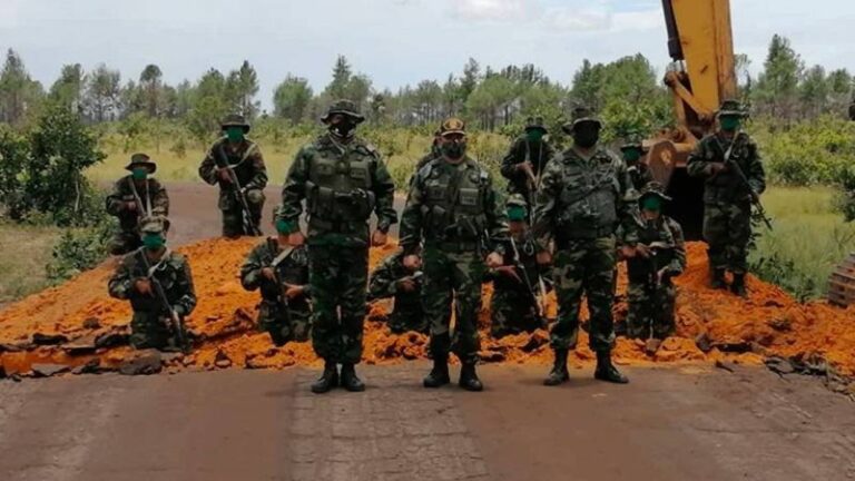 Militares destruyen pistas del narcotráfico en zona fronteriza de Venezuela