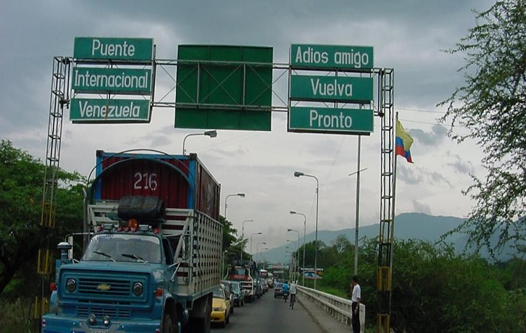 Colombia exportará hacia Venezuela productos de aseo personal, salud y ropa