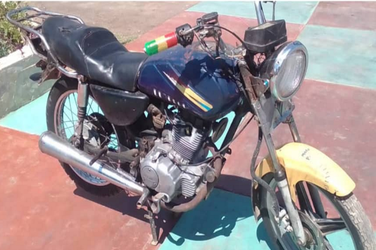Delincuentes hurtan moto en Adícora y la abandonan tras cerco policial