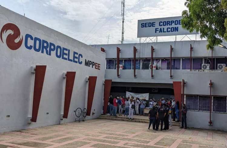 Corpoelec Falcón registra tres fallecidos durante el 2022 por falta de implementos de seguridad 