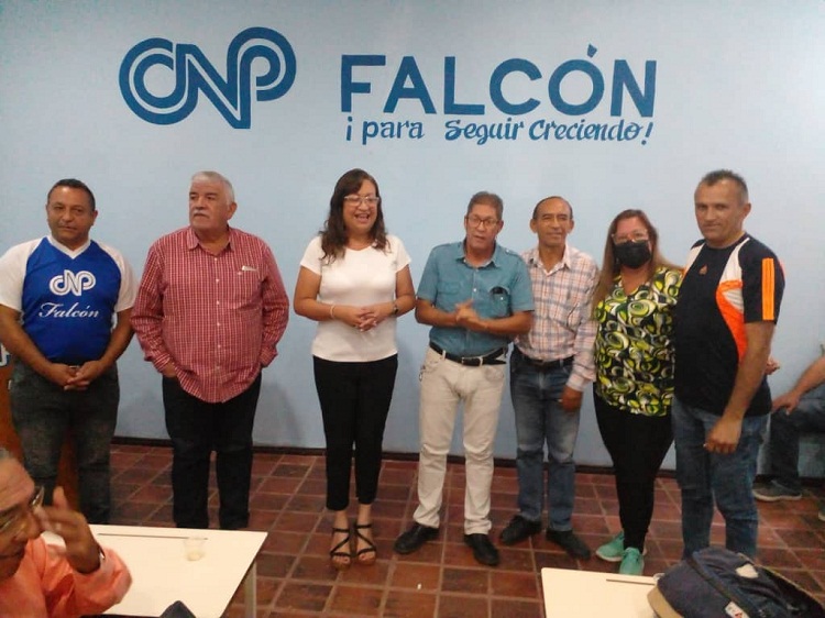Asamblea general del CNP Falcón respalda acuerdo nacional en defensa de la profesionalización