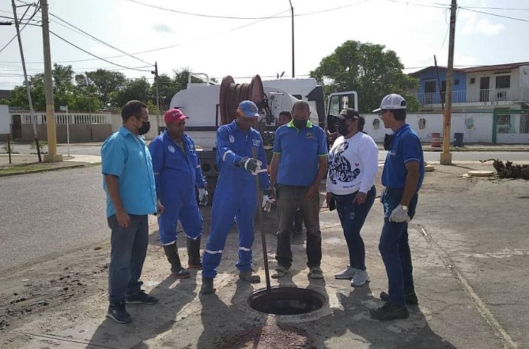 Hidrofalcón continúa en despliegue de mantenimiento e inspección de colectores en Los Taques