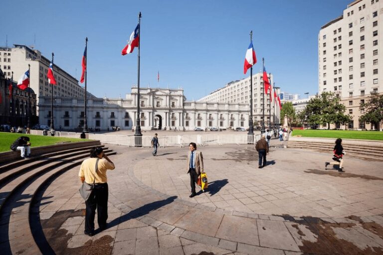 Economía de Chile crece 3,7% en junio