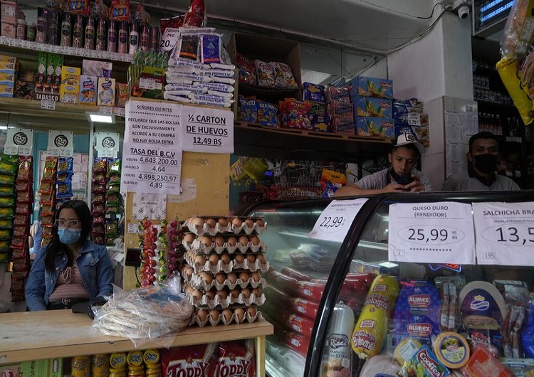 Expertos: Mejora de la economía venezolana “no es recuperación, sino un rebote”