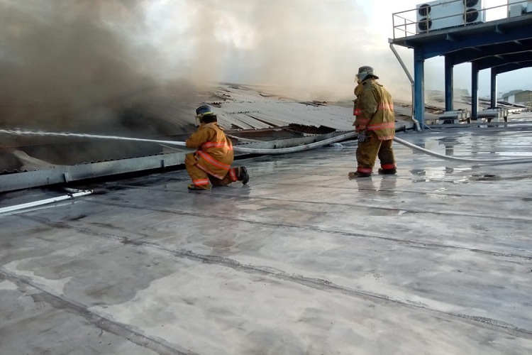 Fábrica de embutidos en Aragua se incendia este 23-Ago